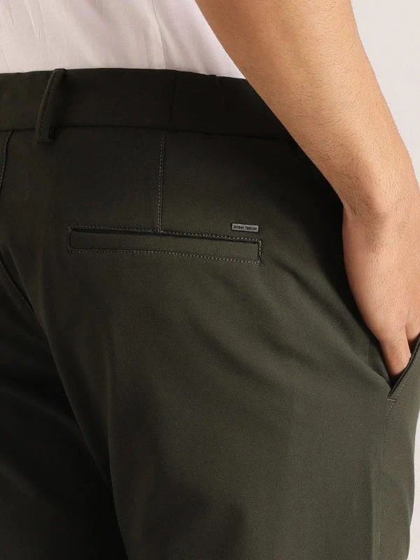 Indian Terrain Men's Slim Fit Solid Dark Green Trousers